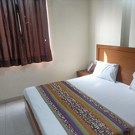 Hotel Star Light Neu-Delhi Exterior foto
