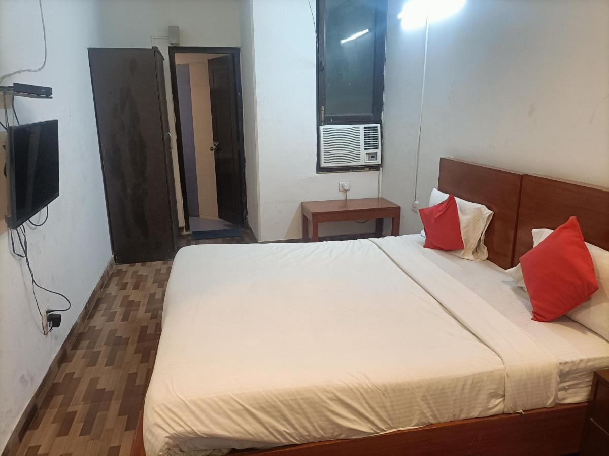 Hotel Star Light Neu-Delhi Exterior foto